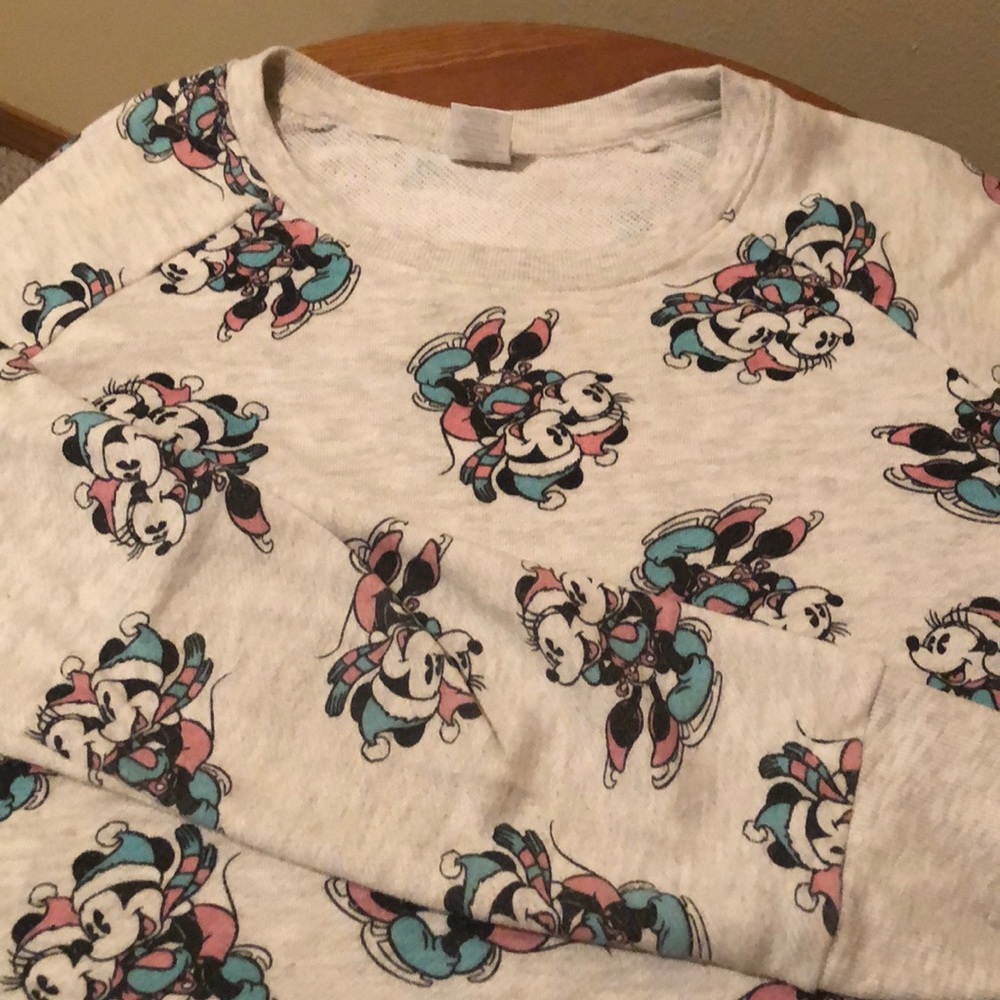 Disney sweatshirt